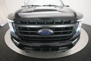 Ford F-150 2023 4x4 Lariat 4 puertas SuperCrew 6.5 pies. SB