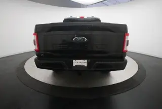 Ford F-150 2023 4x4 Lariat 4 puertas SuperCrew 6.5 pies. SB