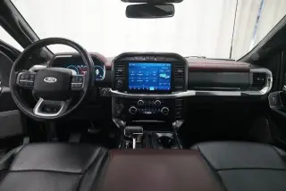 Ford F-150 2023 4x4 Lariat 4 puertas SuperCrew 6.5 pies. SB
