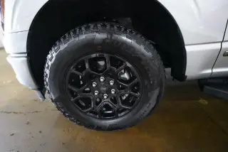 Ford F-150 2024 4x4 XLT 4 puertas SuperCrew 6.5 pies. SB