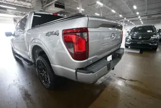 Ford F-150 2024 4x4 XLT 4 puertas SuperCrew 6.5 pies. SB