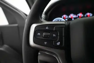Chevrolet Silverado 1500 2020 4x4 LT 4 puertas Doble Cabina 1.98 m (6.6 pies) caja corta