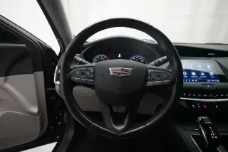 Cadillac XT4 2022 4x4 Lujo 4 puertas Crossover