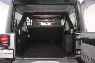 Jeep Wrangler Unlimited 2008 4x4 Sahara 4 puertas SUV con Paquete de Airbag Lateral