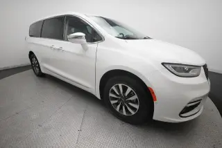 Chrysler Pacifica Híbrido 2022 Limited 4 puertas Minivan