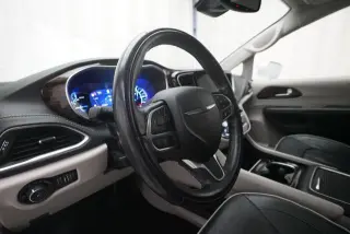 Chrysler Pacifica Híbrido 2022 Limited 4 puertas Minivan