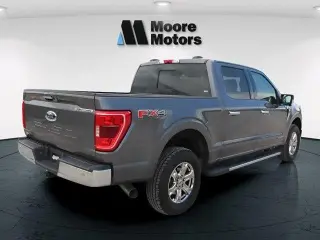 Ford F-150 2021 4x4 XLT 4 puertas SuperCrew 5.5 pies. SB