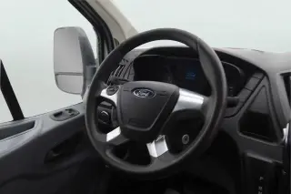 Ford Transit 2017 250 3 puertas SWB Techo Bajo Furgón de Carga con Puertas Laterales 60/40 del Lado del Pasajero