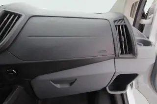 Ford Transit 2017 250 3 puertas SWB Techo Bajo Furgón de Carga con Puertas Laterales 60/40 del Lado del Pasajero