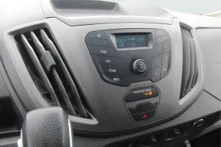 Ford Transit 2017 250 3 puertas SWB Techo Bajo Furgón de Carga con Puertas Laterales 60/40 del Lado del Pasajero