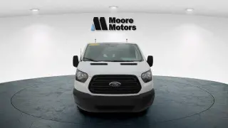 Ford Transit 2017 250 3 puertas SWB Techo Bajo Furgón de Carga con Puertas Laterales 60/40 del Lado del Pasajero