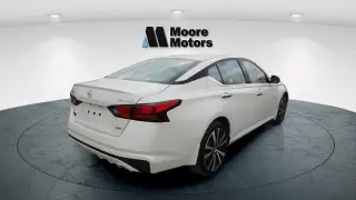 Nissan Altima 2022 AWD 2.5 Platinum 4 puertas Sedan