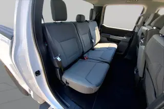 Ford F-150 2025 4x4 XLT 4 puertas SuperCrew 6.5 pies. SB