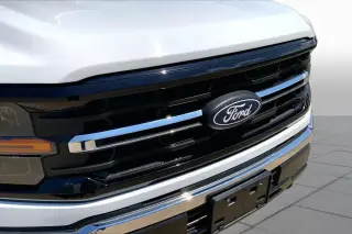 Ford F-150 2025 4x4 XLT 4 puertas SuperCrew 6.5 pies. SB