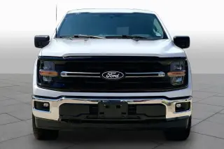 Ford F-150 2025 4x4 XLT 4 puertas SuperCrew 6.5 pies. SB
