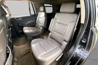 GMC Yukon 2015 4x2 Denali 4 puertas SUV