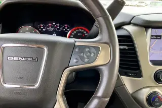 GMC Yukon 2015 4x2 Denali 4 puertas SUV
