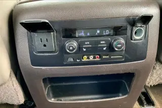 GMC Yukon 2015 4x2 Denali 4 puertas SUV