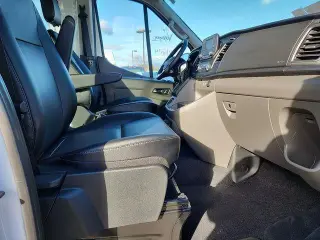 Furgoneta de carga Ford Transit 2024 AWD 350 3 puertas LWB Techo Medio