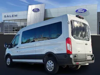 Furgoneta de carga Ford Transit 2024 AWD 350 3 puertas LWB Techo Medio