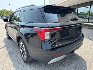 Ford Explorer 2025 AWD Platinum 4 puertas SUV