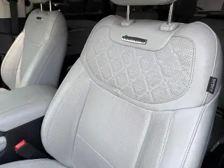 Ford Explorer 2025 AWD Platinum 4 puertas SUV