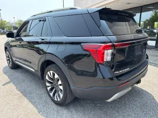 Ford Explorer 2025 AWD Platinum 4 puertas SUV