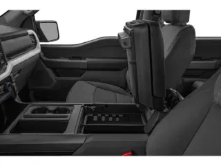 Ford F-150 2023 4x4 XLT 4 puertas SuperCrew 5.5 pies. SB