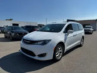 Chrysler Pacifica 2019 Touring L 4 puertas Minivan