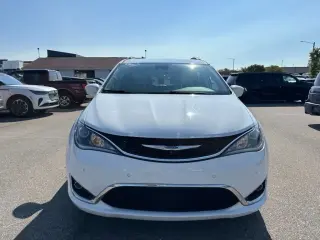 Chrysler Pacifica 2019 Touring L 4 puertas Minivan
