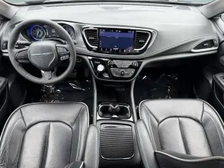 Chrysler Pacifica 2025 Limited 4 puertas Minivan
