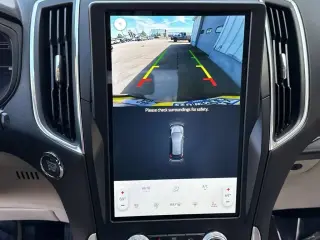 Ford Edge 2023 AWD Titanium 4 puertas Crossover