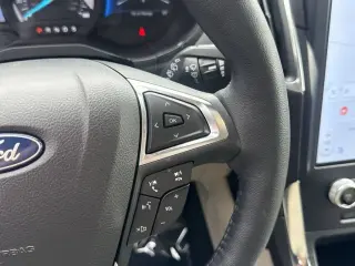 Ford Edge 2023 AWD Titanium 4 puertas Crossover