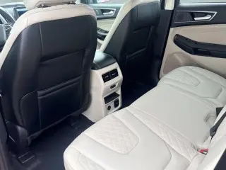 Ford Edge 2023 AWD Titanium 4 puertas Crossover