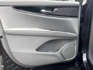 Lincoln Nautilus 2023 AWD Reserve 4 puertas SUV
