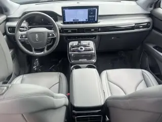 Lincoln Nautilus 2023 AWD Reserve 4 puertas SUV