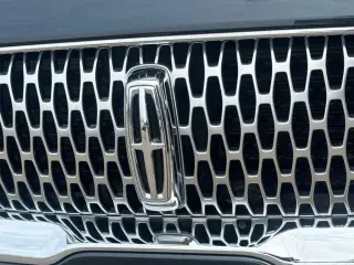 Lincoln Nautilus 2023 AWD Reserve 4 puertas SUV