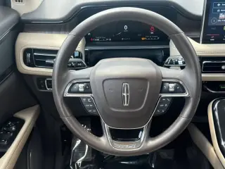 Lincoln Nautilus 2023 AWD Reserve 4 puertas SUV