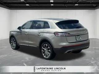 Lincoln Nautilus 2023 AWD Reserve 4 puertas SUV