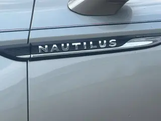 Lincoln Nautilus 2023 AWD Reserve 4 puertas SUV