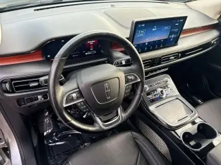 Lincoln Nautilus 2023 AWD Reserve 4 puertas SUV