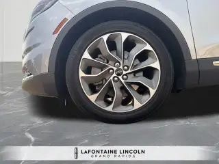 Lincoln Nautilus 2023 AWD Reserve 4 puertas SUV