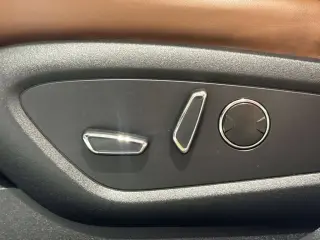 Lincoln Nautilus 2023 AWD Reserve 4 puertas SUV