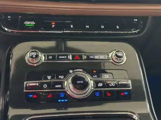 Lincoln Nautilus 2023 AWD Reserve 4 puertas SUV