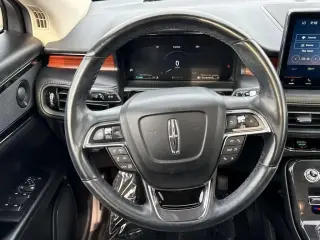 Lincoln Nautilus 2023 AWD Reserve 4 puertas SUV