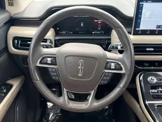 Lincoln Nautilus 2023 AWD Reserve 4 puertas SUV