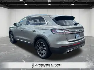 Lincoln Nautilus 2023 AWD Reserve 4 puertas SUV