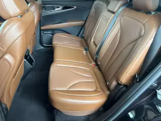Lincoln Nautilus 2023 AWD Reserve 4 puertas SUV