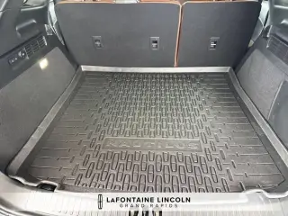Lincoln Nautilus 2023 AWD Reserve 4 puertas SUV