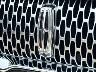 Lincoln Nautilus 2023 AWD Reserve 4 puertas SUV